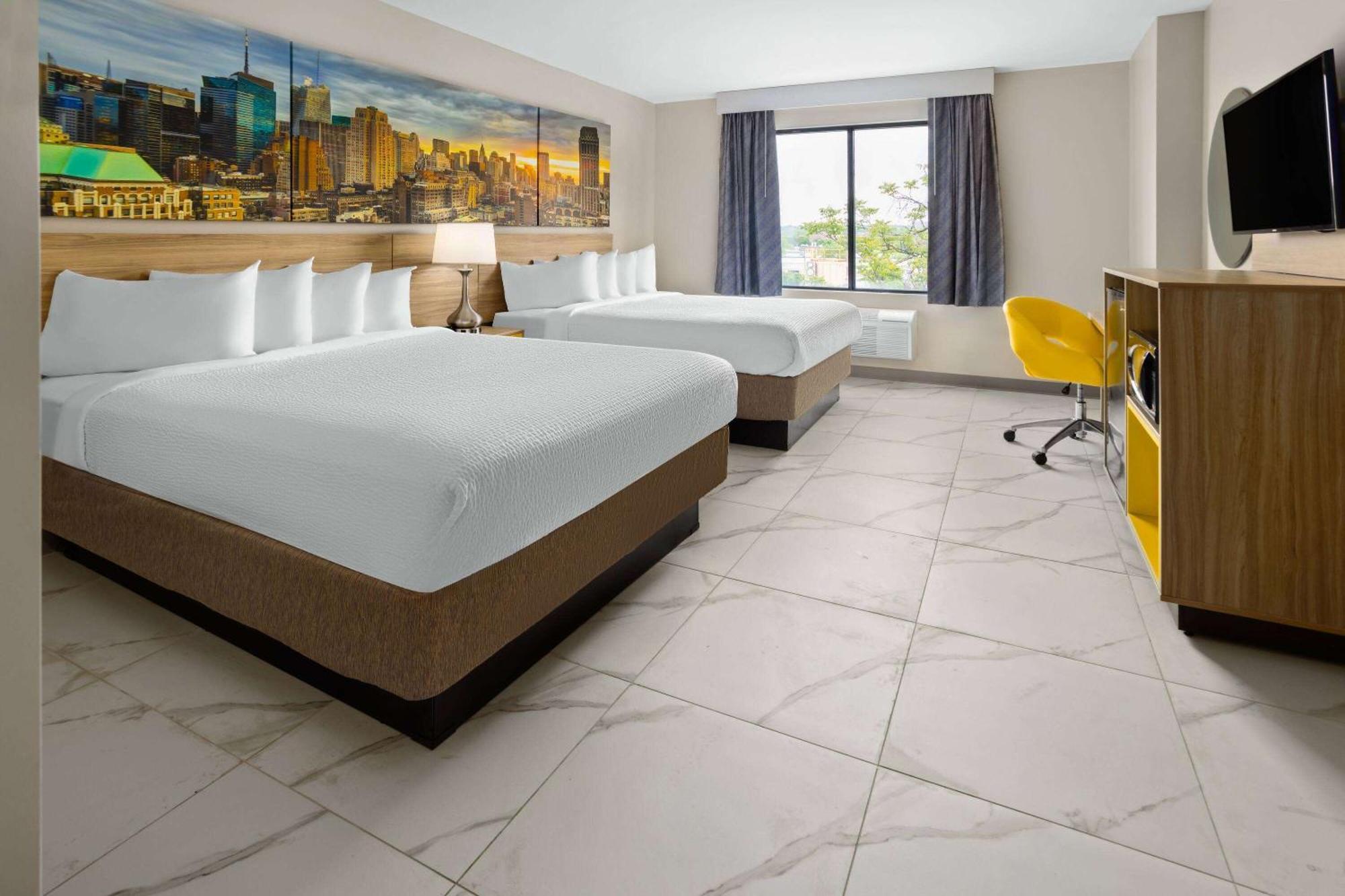 Days Inn By Wyndham Staten Island Nueva York Exterior foto