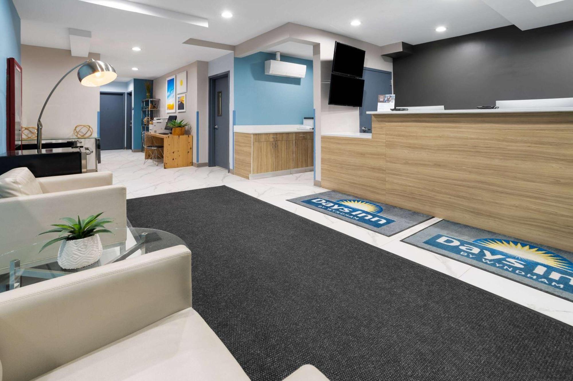 Days Inn By Wyndham Staten Island Nueva York Exterior foto