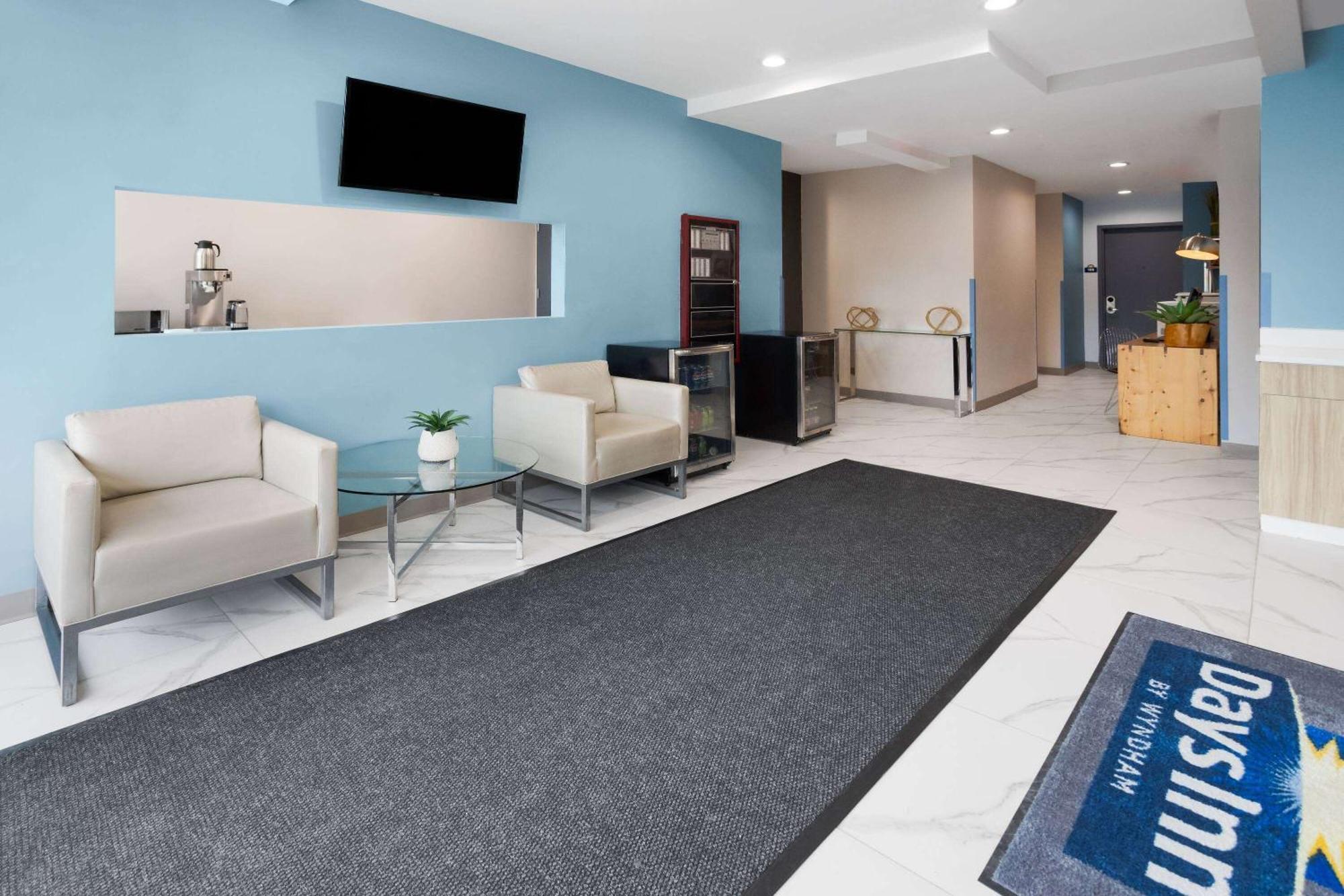 Days Inn By Wyndham Staten Island Nueva York Exterior foto